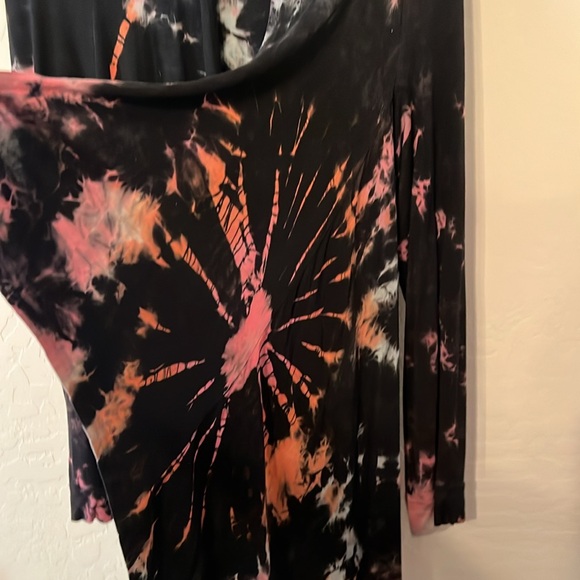 Gorgeous Tye Dye Tunic open front, drape collar cardigan wrap. M/L - Picture 6 of 6